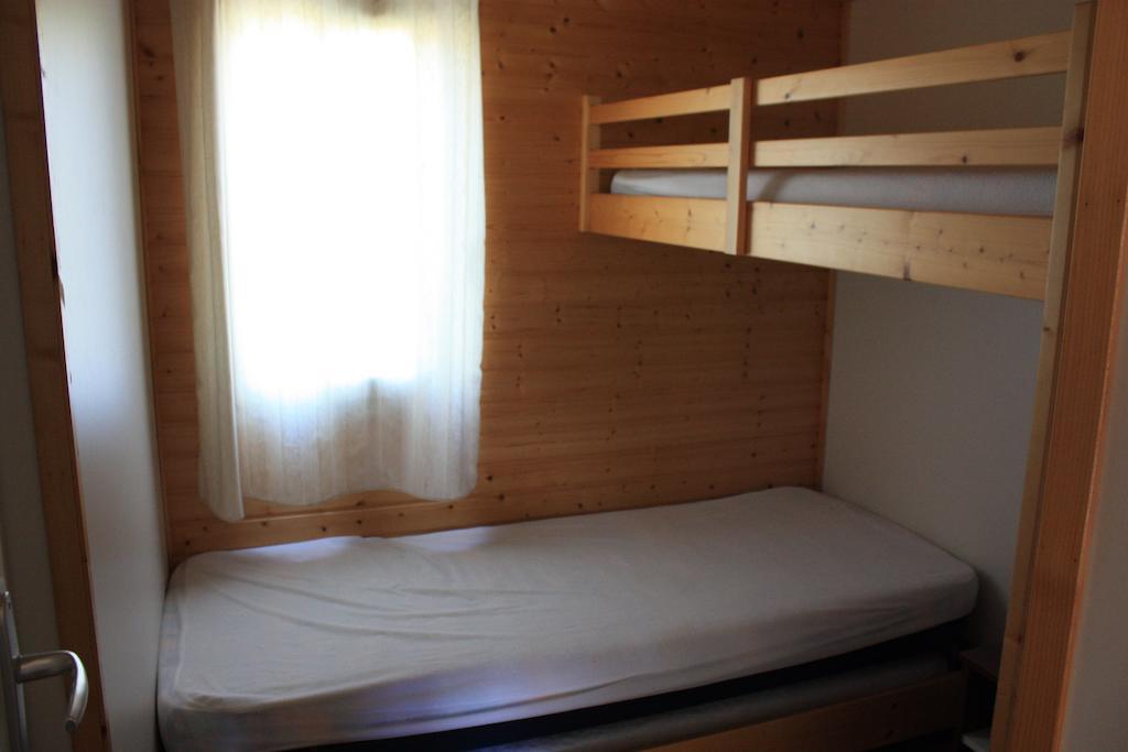 Cottages Du Lac De Miel Beynat Bilik gambar